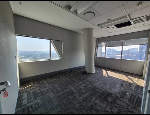307M² OFFICE TO LET IN SANDTON CENTRAL